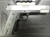 CZ-USA Dan Wesson Silverback 10mm 01995 - 1 of 9