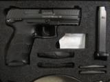 Heckler & Koch H&K P30S-V3 DA/SA .40 S&W M734003S-A5 (Used) 59481 - 1 of 10