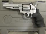 Smith & Wesson Performance Center Model 627 8-Shot .357 Magnum 170210 (Used) 98268 - 2 of 13