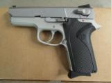 Smith & Wesson Model 3913 3.5