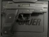 Sig Sauer P220 Elite Dark 4.4