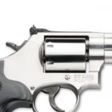 Smith & Wesson Model 686 Plus 3-5-7 .357 Mag 3" Stainless 150853 - 3 of 5