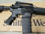 Smith & Wesson Model M&P15 AR-15 M4 5.56 NATO SKU: 811000 - 6 of 9