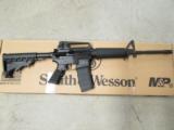 Smith & Wesson Model M&P15 AR-15 M4 5.56 NATO SKU: 811000 - 1 of 9