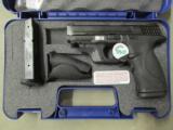 Smith & Wesson M&P40 .40 S&W Crimson Trace Green Laserguard 10175 - 1 of 8