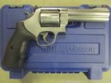 NIB Smith & Wesson M629 Classic 5".44 Mag 163636 - 2 of 8