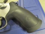 NIB Smith & Wesson M629 Classic 5".44 Mag 163636 - 4 of 8