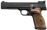 Smith & Wesson Model 41 .22 LR 5.5