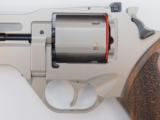 Chiappa Rhino 40SAR .357 Magnum 4" Nickel BCF340.245 - 9 of 11