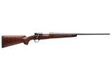 Winchester Model 70 Super Grade .280 Rem 24" Walnut 535203227 - 1 of 2