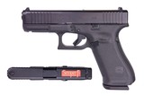 Glock G45 Gen 5 Semper Fi TALO 9mm 4.02" UA455S2036 - 1 of 3