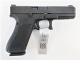 Glock G17 Gen 5 9mm 4.49" AmeriGlo 17 Rds UR17555 - 1 of 2