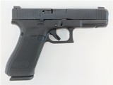 Glock G17 Gen 5 9mm 4.49" AmeriGlo Sights 17 Rds UA175S303AB - 2 of 3