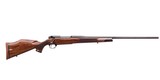 Weatherby Mark V Deluxe Walnut .240 Wby Mag 24" MDX01N240WR4O - 1 of 3