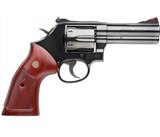 Smith & Wesson Model 586 .357 Magnum 4
