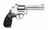 Smith & Wesson 686 Plus 3-5-7 SS .357 Mag 5