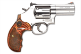Smith & Wesson 686 Plus Deluxe .357 Magnum 3