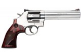 Smith & Wesson 686 Plus Deluxe .357 Magnum 6