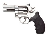 Smith & Wesson Model 686 Plus .357 Magnum 3
