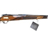 Weatherby Mark V Deluxe Left Hand .300 Wby Mag 26