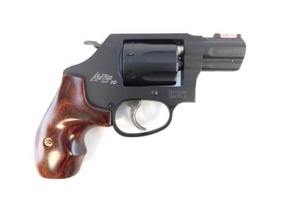 Smith & Wesson 351PD .22WMR 1.875