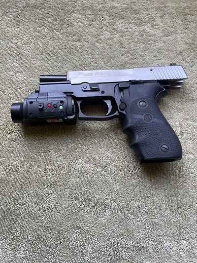 Sig Sauer P220 Two-Tone .45 ACP with Sig STL-900L Light/Laser – Excellent Condition - Image 4 of 8