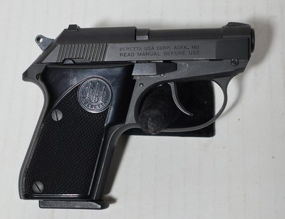 Beretta TOMCAT 32 caliber semi auto w/ orig.case and ammo - Image 3 of 15