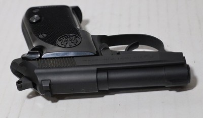 Beretta TOMCAT 32 caliber semi auto w/ orig.case and ammo - Image 6 of 15