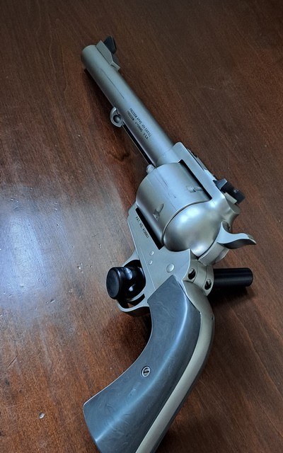 Freedom Arms Model 83 Field Grade .454 Casull 7.5