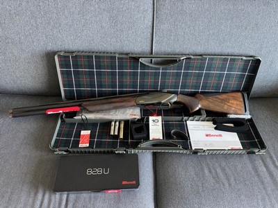 Benelli 828 U Upland 20ga 24" Performance Center