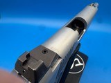 Dan Wesson Valor - Image 6 of 12