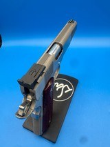 Dan Wesson Valor - Image 10 of 12