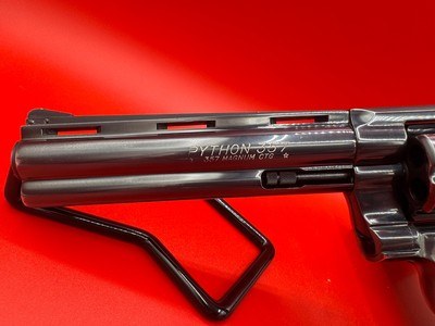 Colt Python MFG 1981 .357 Magnum 6” Barrel - Image 7 of 13