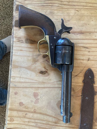 Colt SAA 45Lc - Image 6 of 13