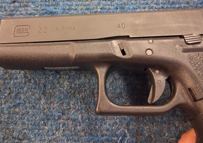 Glock 22 40S&W Gen 2 1993 - Image 6 of 8