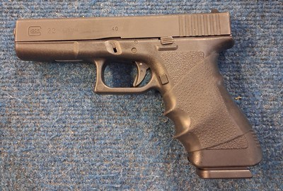 Glock 22 40S&W Gen 2 1993 - Image 1 of 8