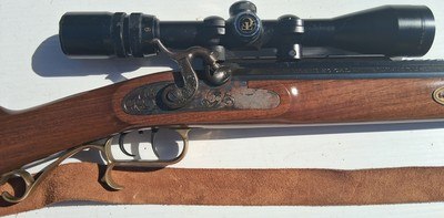 Thompson Center Hawkin 50cal Percussion comes with a 3x9 T/C hunter scope - Image 10 of 10