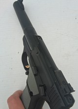 Browning Buckmark 22lr 5 1/2in Barrel with Box Great Condition - Image 5 of 12