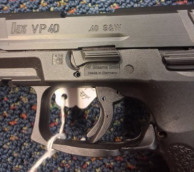Heckler & Koch VP40 40S&W Like New with Box - Image 4 of 9