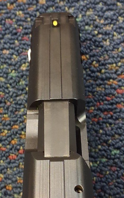 Heckler & Koch VP40 40S&W Like New with Box - Image 6 of 9