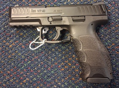 Heckler & Koch VP40 40S&W Like New with Box - Image 2 of 9