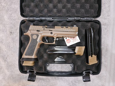 DANIEL HORNER DH3 / SIG X-FIVE P320 DH3 - Image 2 of 15