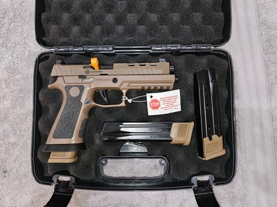 DANIEL HORNER DH3 / SIG X-FIVE P320 DH3 - Image 1 of 15