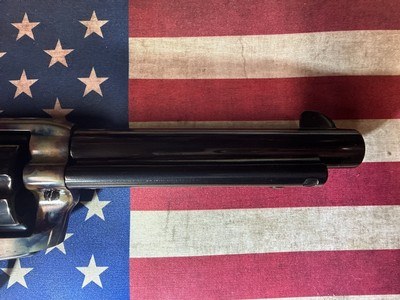 Colt Single Action Army .45 - 5.5" Barrel- Mfg 2000 - Turnbull Factory Colt Finish- Model P1850 - Image 6 of 14
