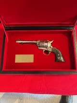 Colt Hopalong Cassidy Premier Edition Colt 45 SAA - Image 2 of 10