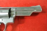 Smith and Wesson 357 - Model 66 (no dash) - 12 of 17