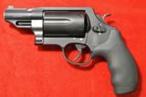 Smith & Wesson Governor (.45 Colt, .45 ACP, 410 2.5in.) - 2 of 11