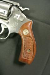 Smith & Wesson Model 60 - 5 of 9