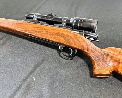 Weatherby Mark V Deluxe – .416 WBY Mag w/ Weatherby Supreme Optic - Image 5 of 10