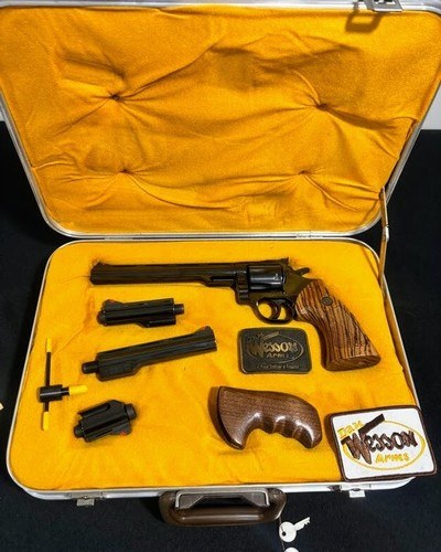 Dan Wesson Model 15-2 Pistol Pack – .357 Magnum - Image 1 of 15